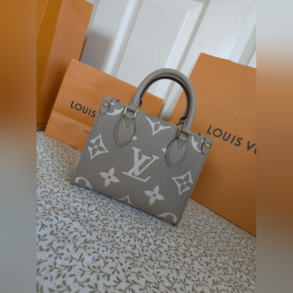 LV OnTheGo PM - Picture 3 of 6